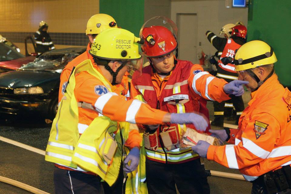 Simulace dopravní nehody v Blance - Foto: Metrostav