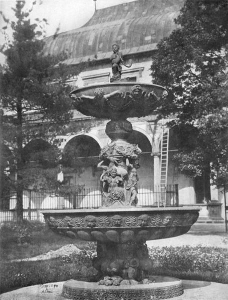 Renesanční Zpívající fontána a za ní letohrádek Belvedér. (1856) - Foto: Andreas Groll (1856)