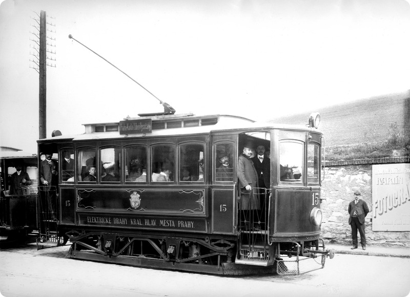 Vůz Elektrických podniků na Palmovce v roce 1907 po převzetí dráhy. - Foto: Archiv DPP